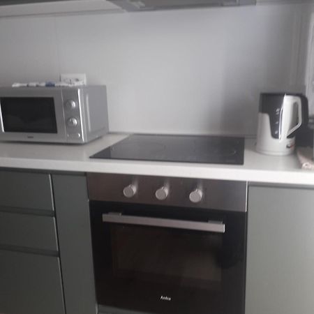 Jolie Center Apartment Тирана Экстерьер фото