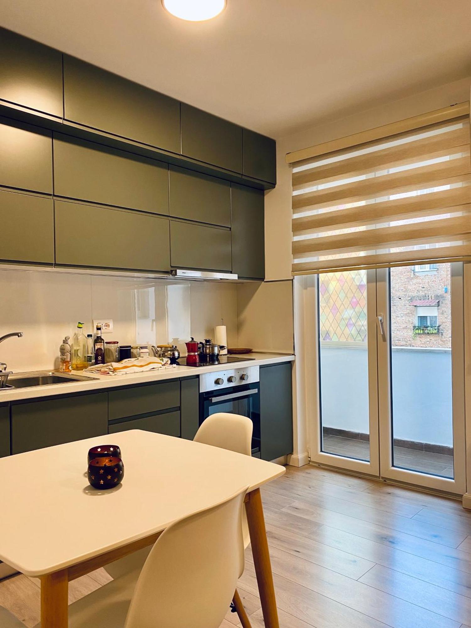 Jolie Center Apartment Тирана Экстерьер фото